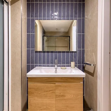 Stylish 3bdrm 3bathrm Near Balluta Bay, St Julians 公寓