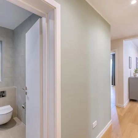 Stylish 3bdrm 3bathrm Near Balluta Bay, St Julians Saint Julian's