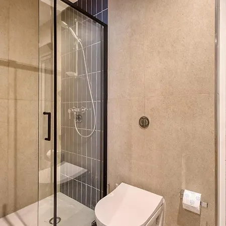 Stylish 3bdrm 3bathrm Near Balluta Bay, St Julians * Saint Julian's