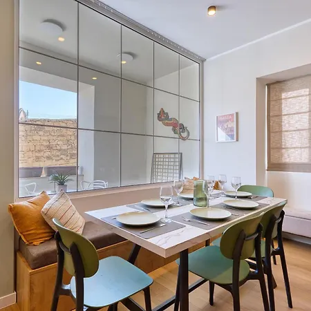 Stylish 3bdrm 3bathrm Near Balluta Bay, St Julians 公寓 Saint Julian's